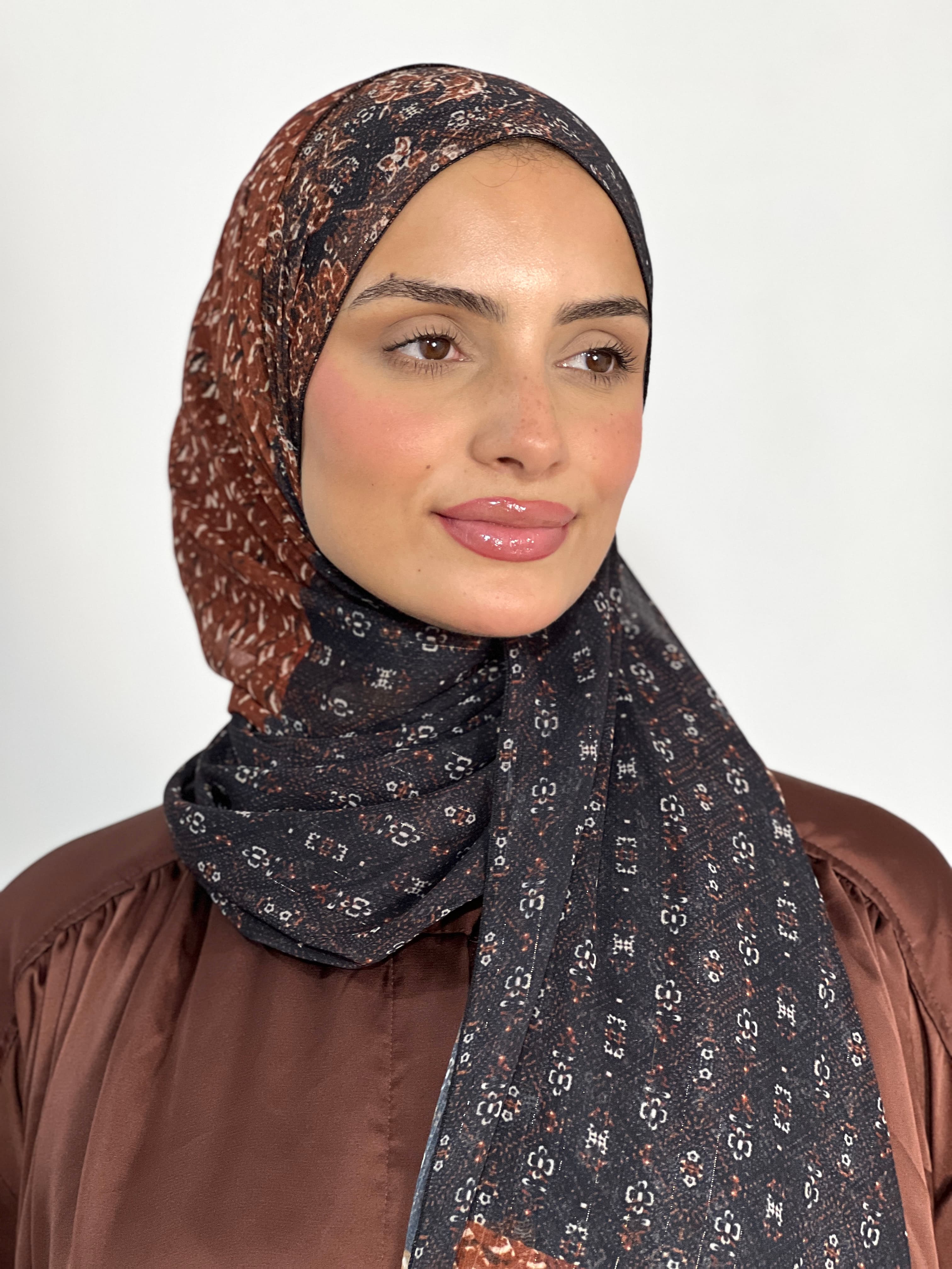 Allurina scarf - "Chocolate Noir"