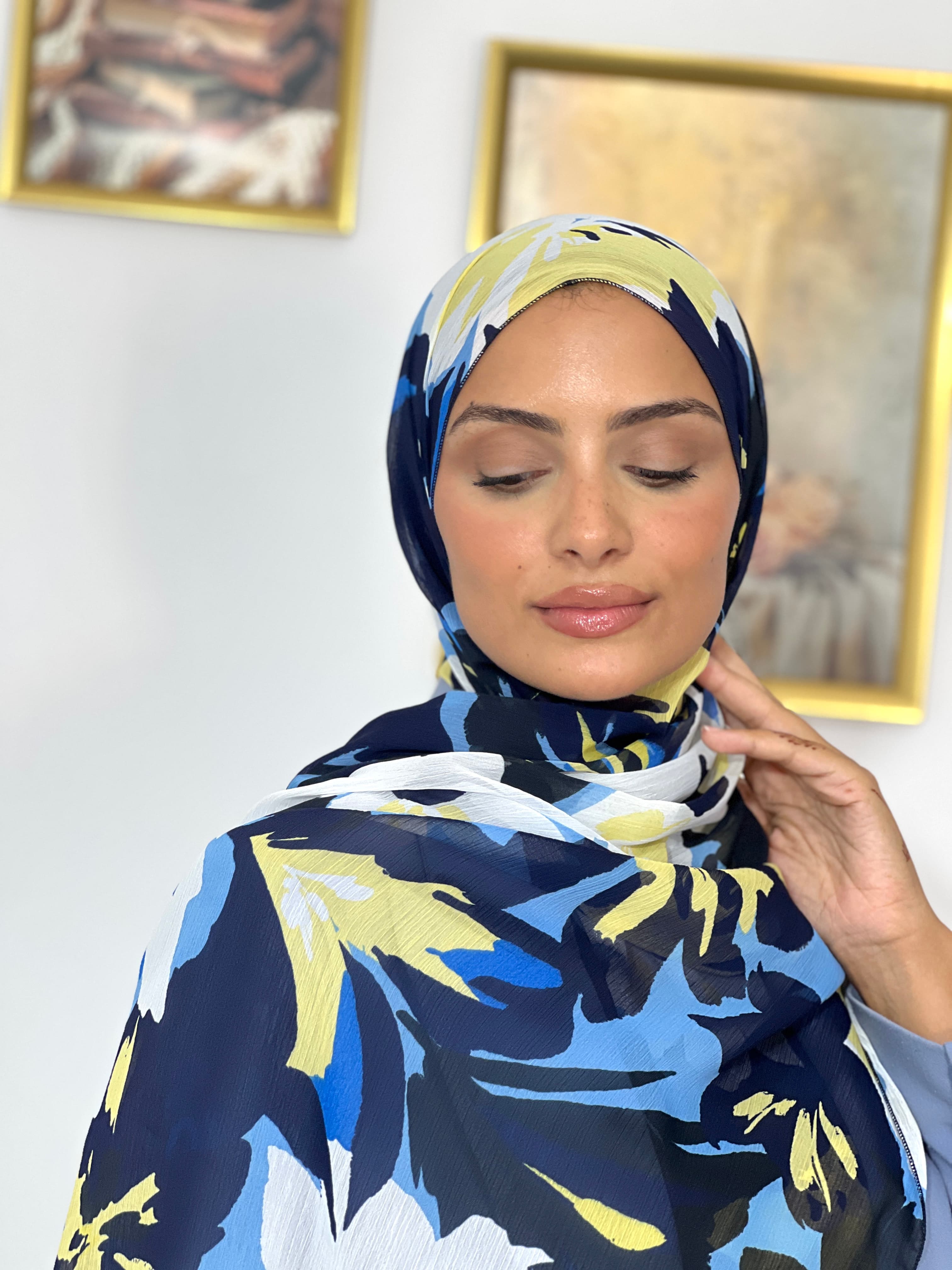 Allurina scarf - "Cobalt Leaves"